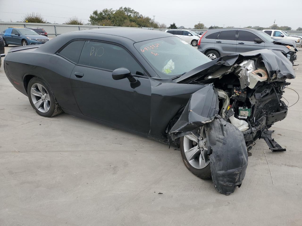 VIN: 2C3CDZAG1KH744159 2019 DODGE CHALLENGER