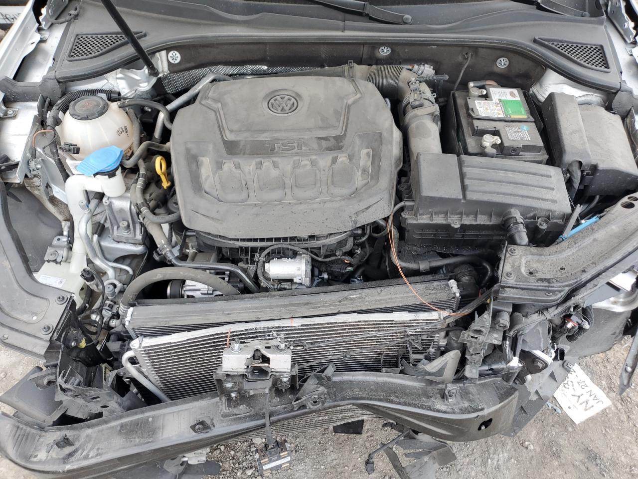 1VWLA7A33KC006840 2019 Volkswagen Passat Wolfsburg