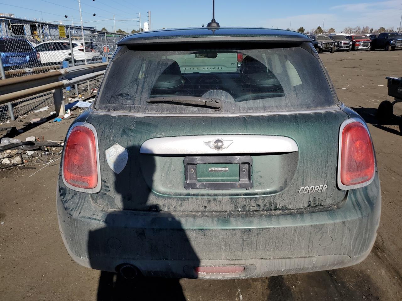 2014 Mini Cooper vin: WMWXM5C59ET934698