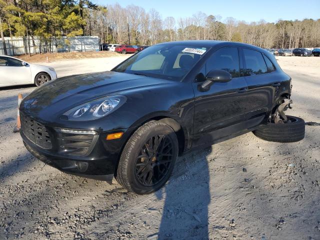 VIN WP1AA2A5XHLB07640 2017 Porsche Macan no.1