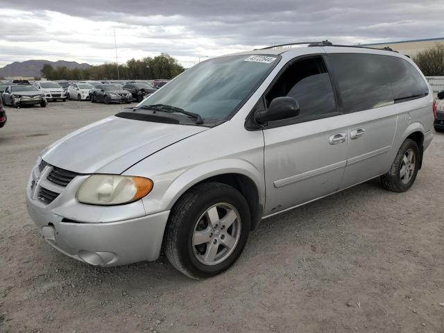 Lot #2508353923 2005 DODGE GRAND CARA salvage car