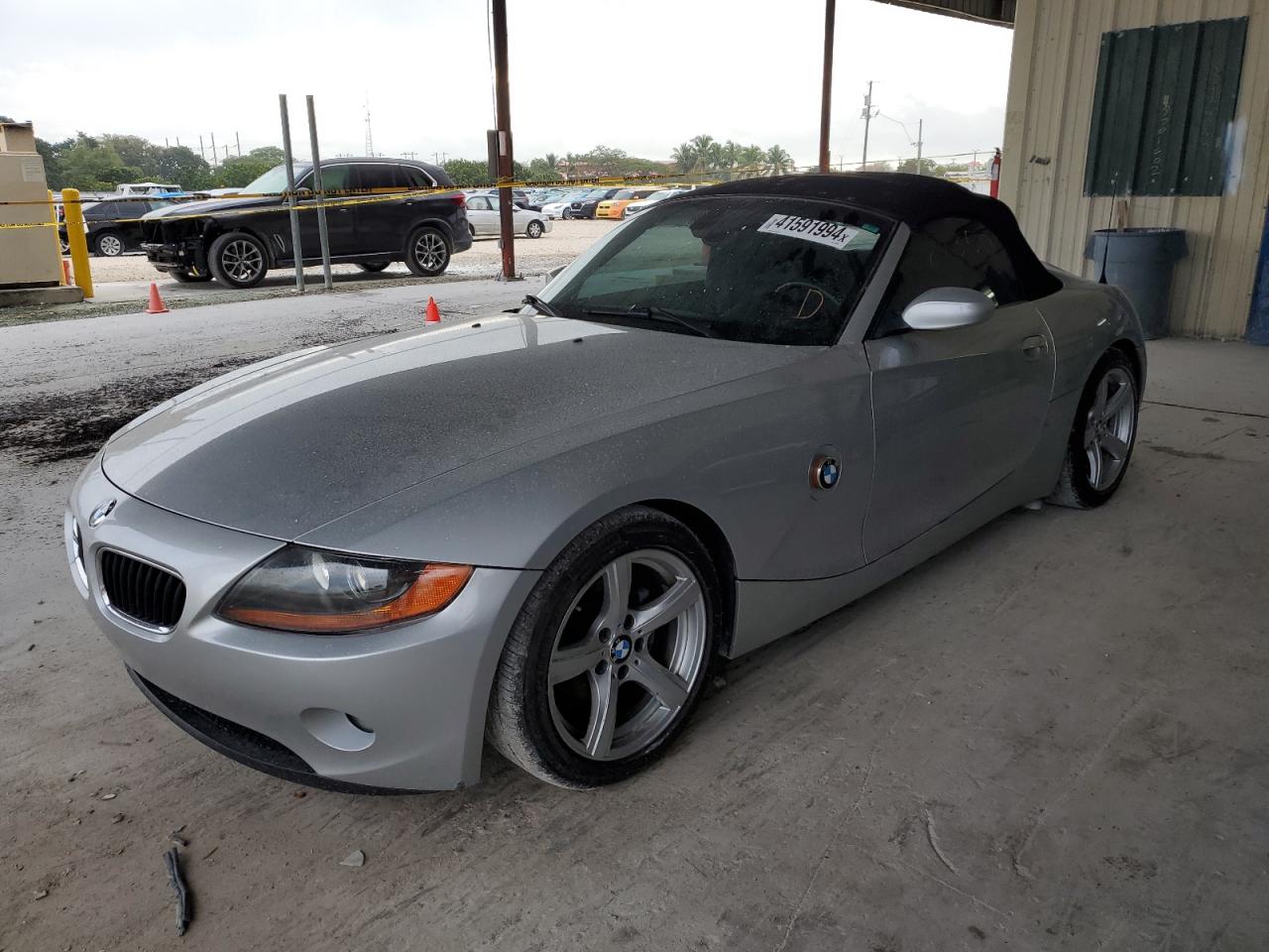 4USBT33554LS51250 2004 BMW Z4 2.5