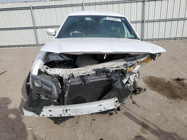 2C3CCABG5KH654385 2019 Chrysler 300 S