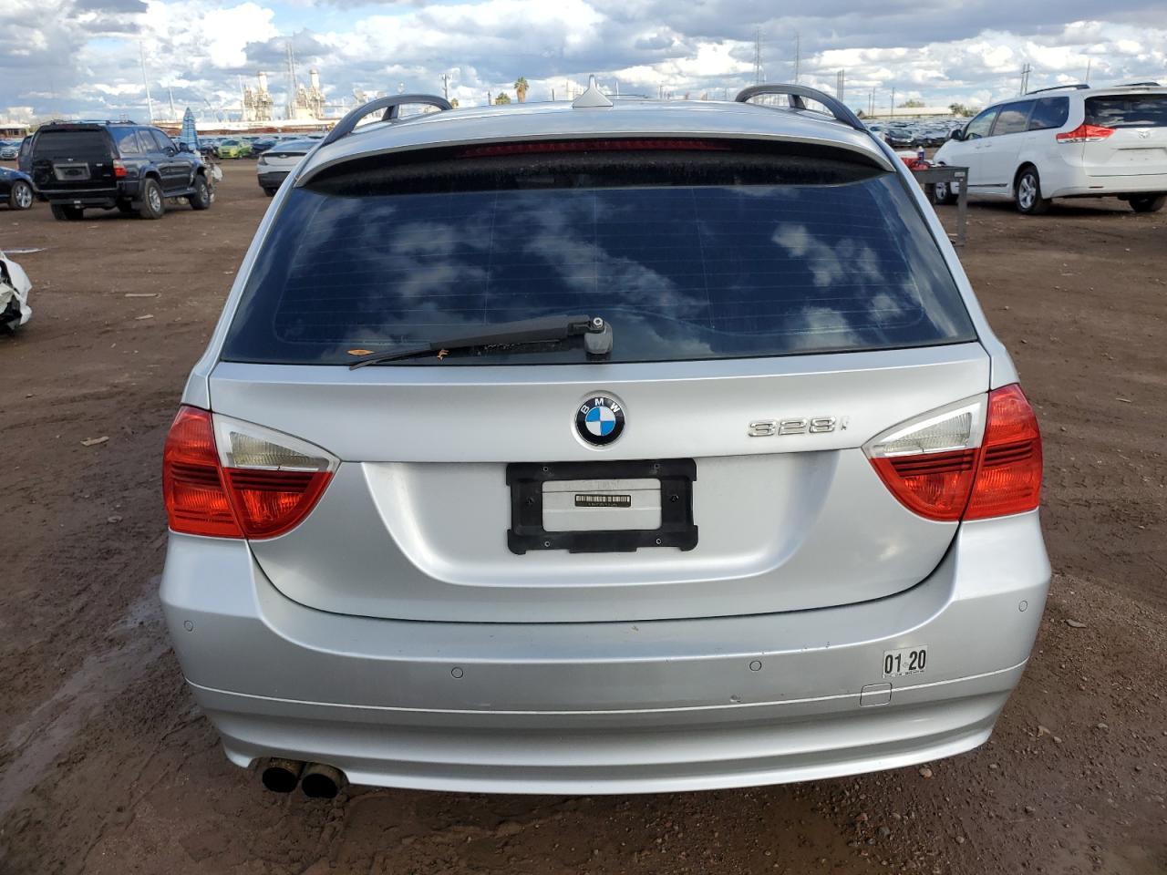 WBAVS13567FX15995 2007 BMW 328 It