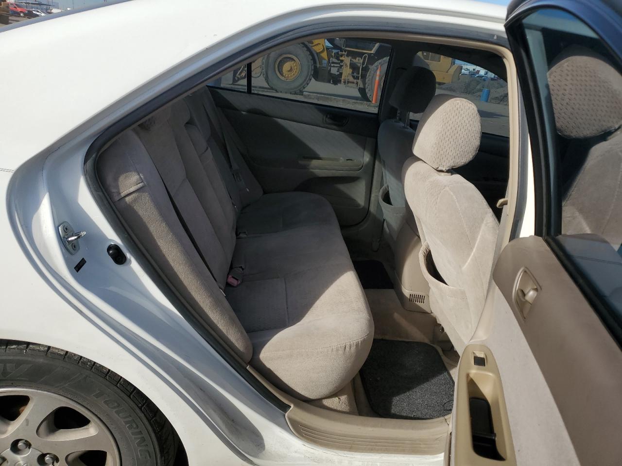 4T1BE32K24U327620 2004 Toyota Camry Le