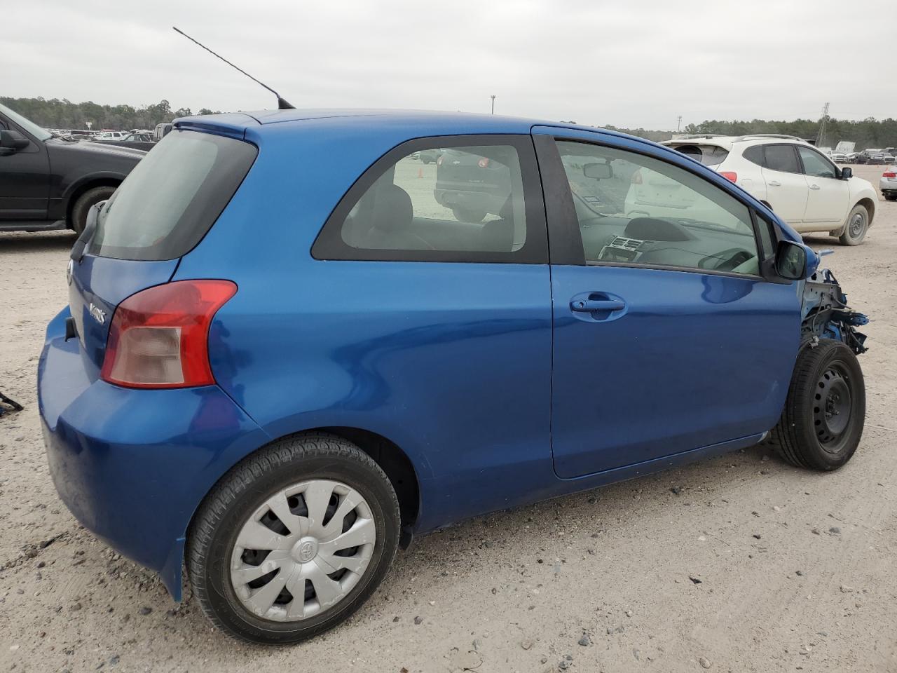 JTDJT923985152476 2008 Toyota Yaris