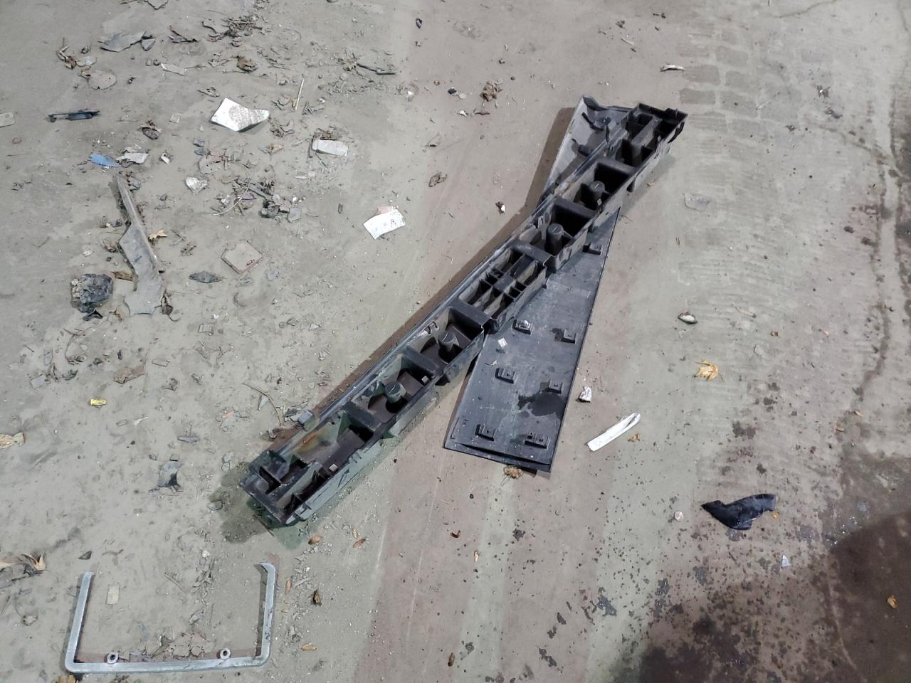 1FMCU0GX1FUA89823 2015 Ford Escape Se