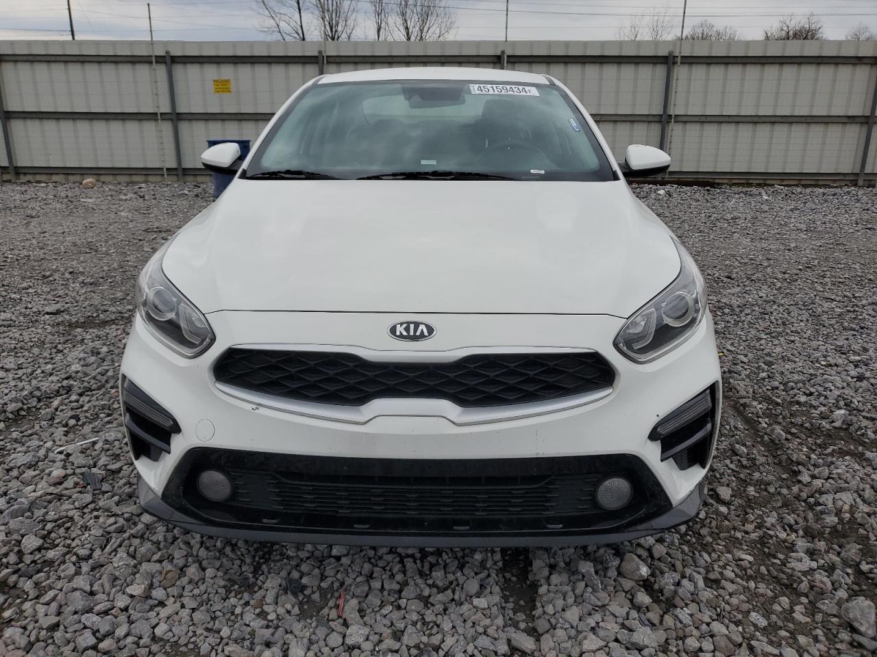 3KPF24AD1ME271174 2021 Kia Forte Fe