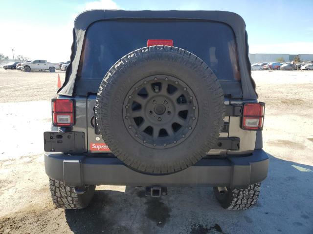 2018 JEEP WRANGLER U - 1C4BJWDG5JL860945