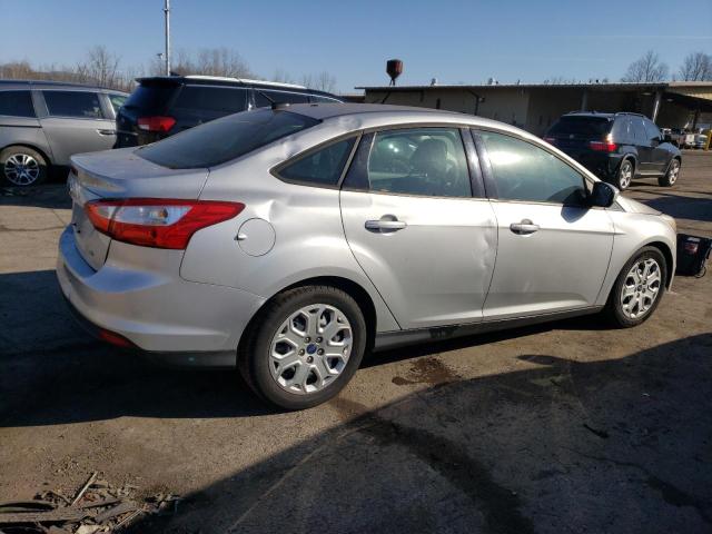 1FAHP3F27CL264835 2012 Ford Focus Se