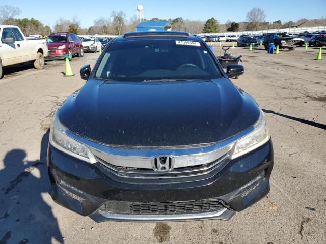 2017 HONDA ACCORD TOU 1HGCR3F91HA022610