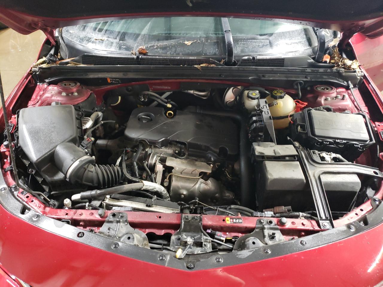 VIN: 1G1ZD5ST6JF260670 2018 CHEVROLET MALIBU