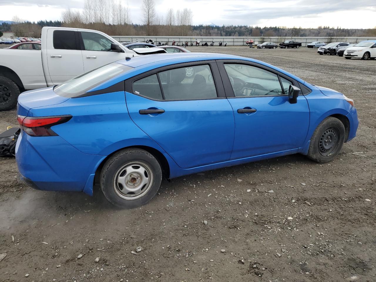 3N1CN8DV1NL821043 2022 Nissan Versa S