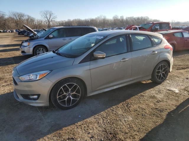 2015 FORD FOCUS SE 1FADP3K25FL256094