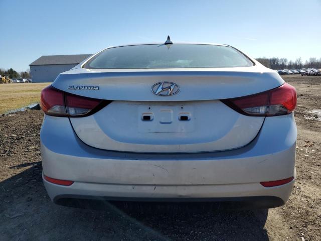 Lot #2413668002 2015 HYUNDAI ELANTRA SE salvage car