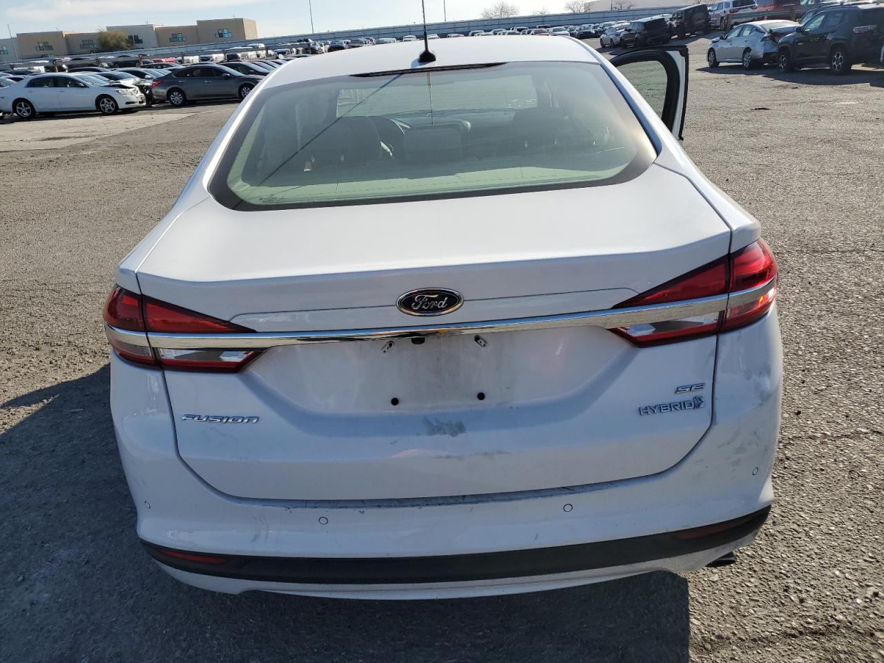 2018 Ford Fusion Se Hybrid vin: 3FA6P0LU0JR234618