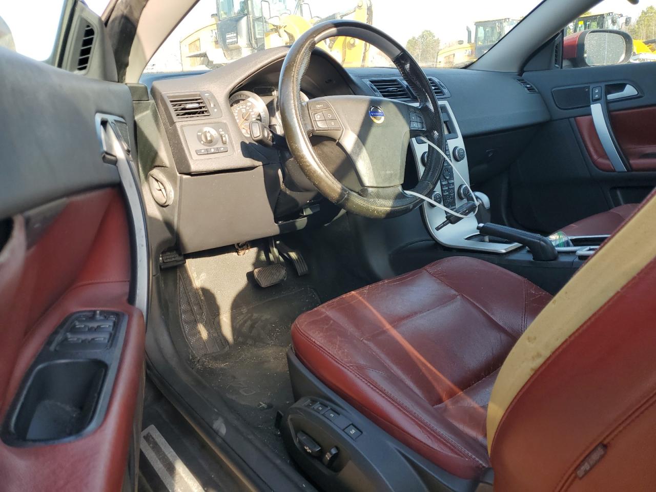 yv1672mcxbj107408 YV1672MCXBJ107408 2011 Volvo C70 T5
