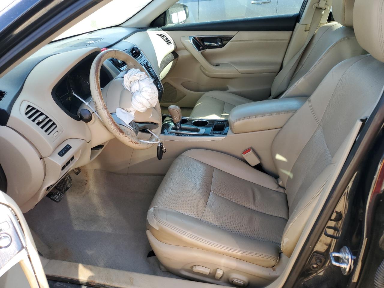 2014 Nissan Altima 2.5 vin: 1N4AL3AP5EC114936