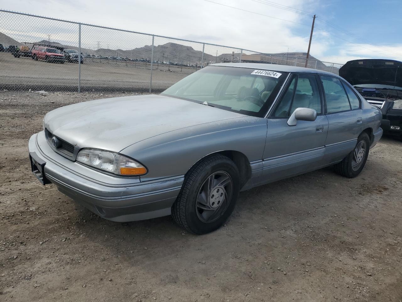 1G2HX52L7R4264684 1994 Pontiac Bonneville Se