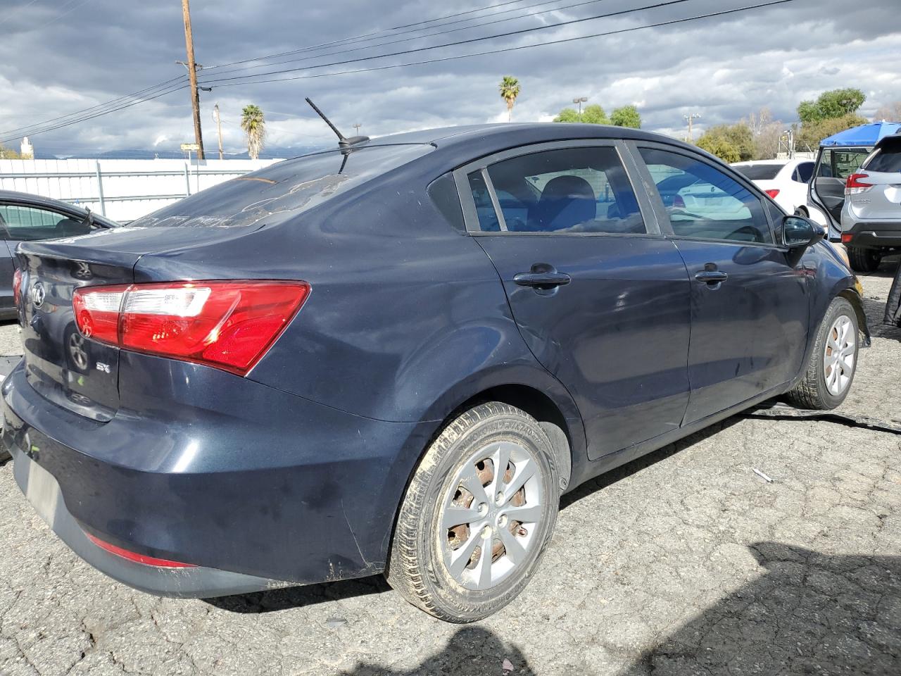 KNADN4A35G6627641 2016 Kia Rio Ex