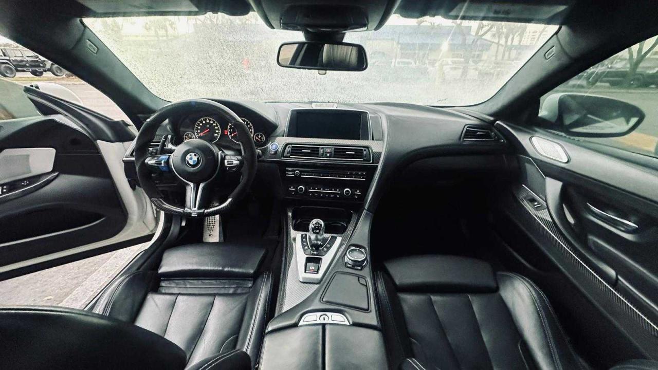 2015 BMW M6 Gran Coupe vin: WBS6C9C50FD467538