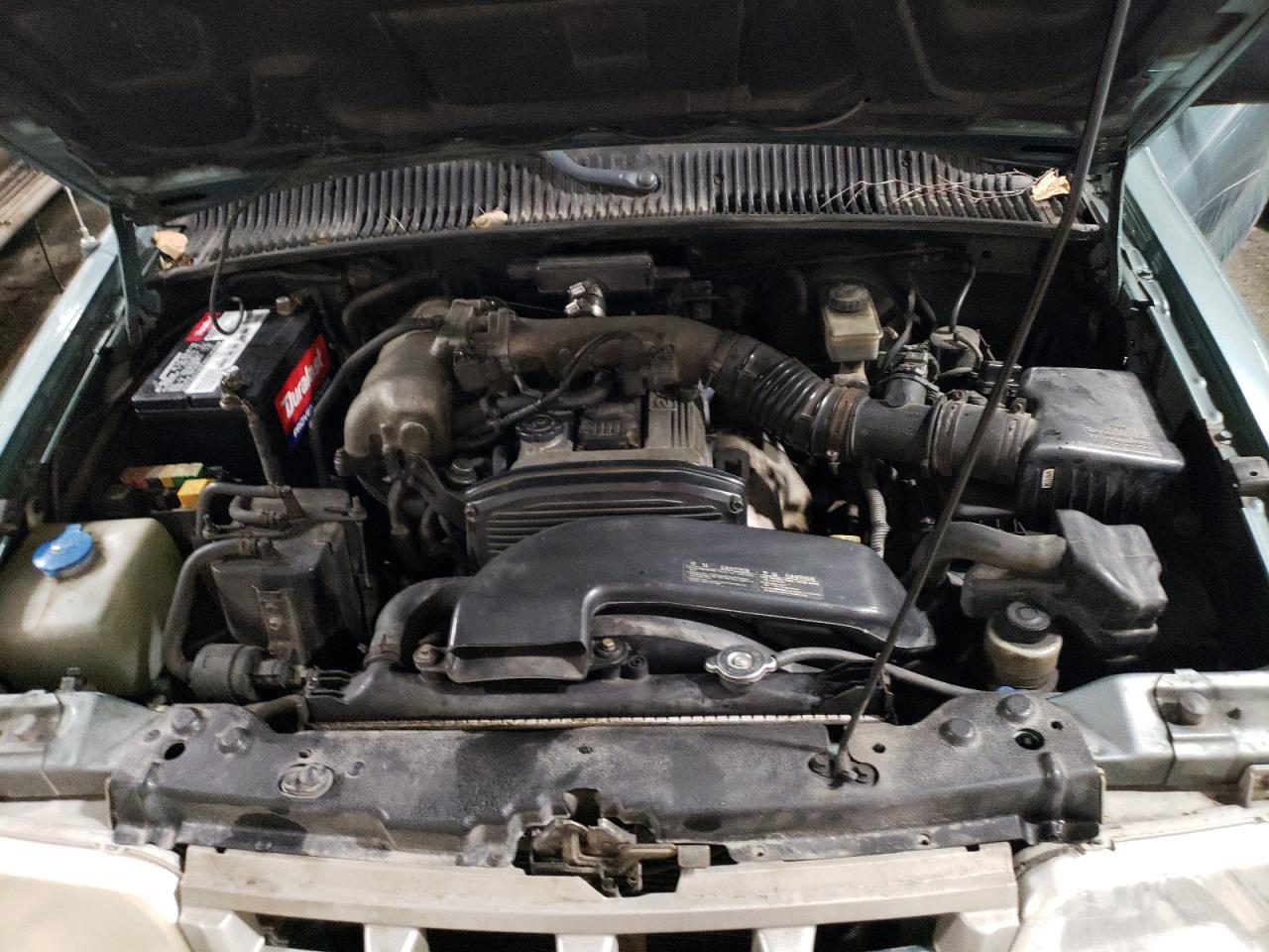 kndja7230y5671068 KNDJA7230Y5671068 2000 Kia Sportage