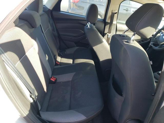 1FAHP3F27CL264835 2012 Ford Focus Se