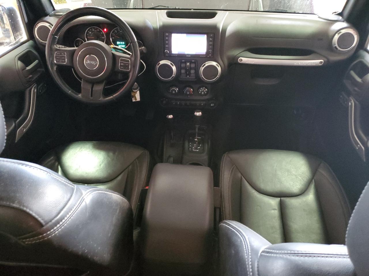 1C4BJWEG1FL510878 2015 Jeep Wrangler Unlimited Sahara