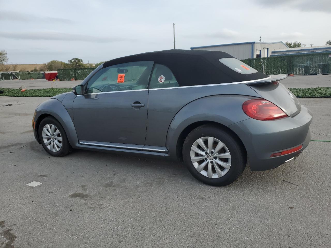 3VW5DAAT3KM505360 2019 Volkswagen Beetle S