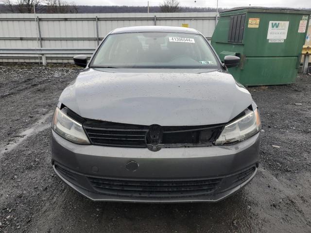 2011 Volkswagen Jetta - Image 5