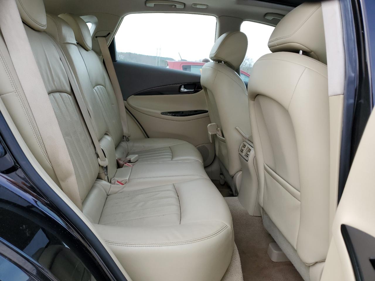jn1bj0hrxem191597 JN1BJ0HRXEM191597 2014 Infiniti Qx50