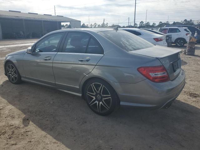 VIN WDDGF4HB3DA795223 2013 Mercedes-Benz C-Class, 250 no.2