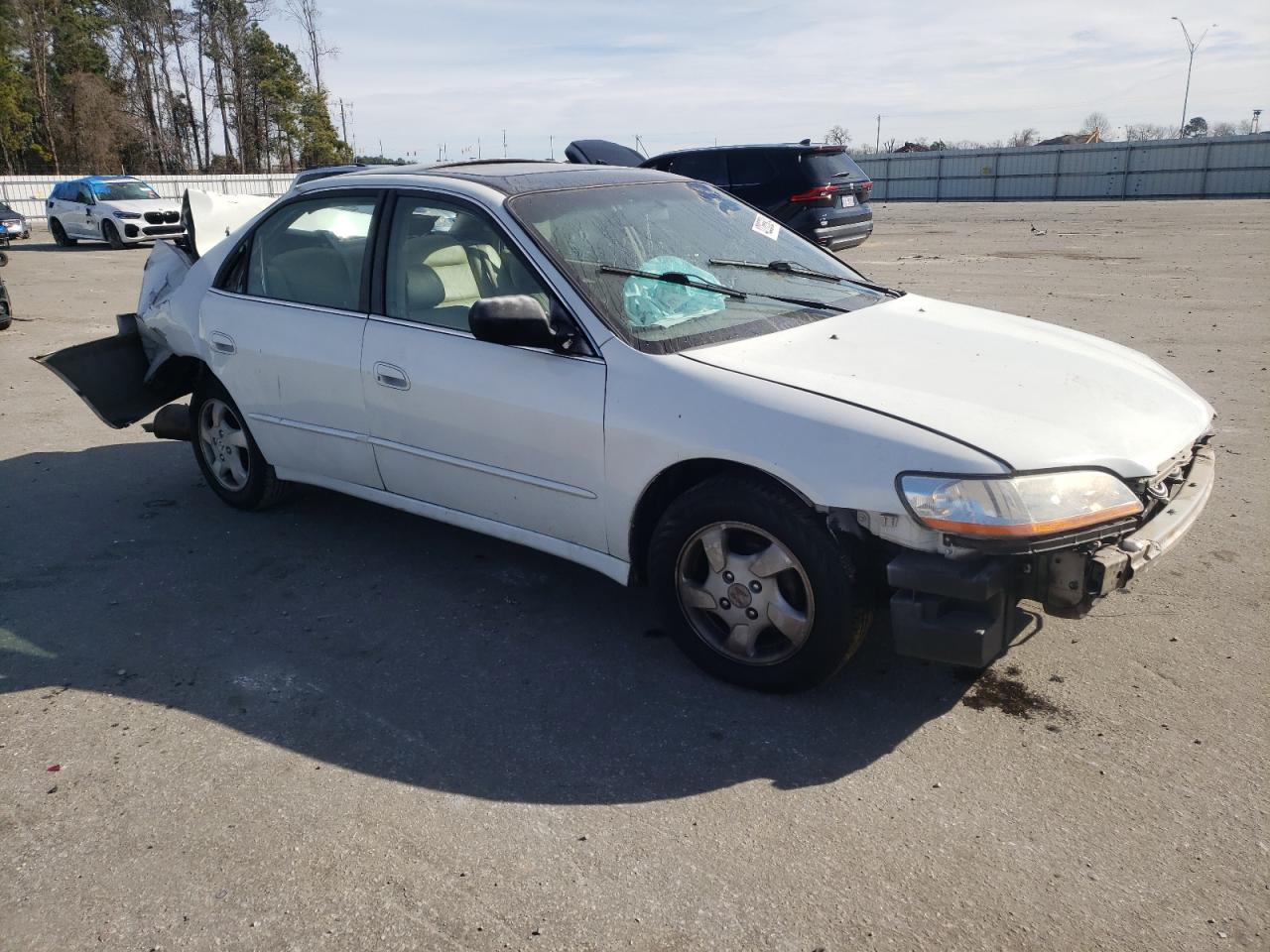 1HGCG5651XA015668 1999 Honda Accord Ex