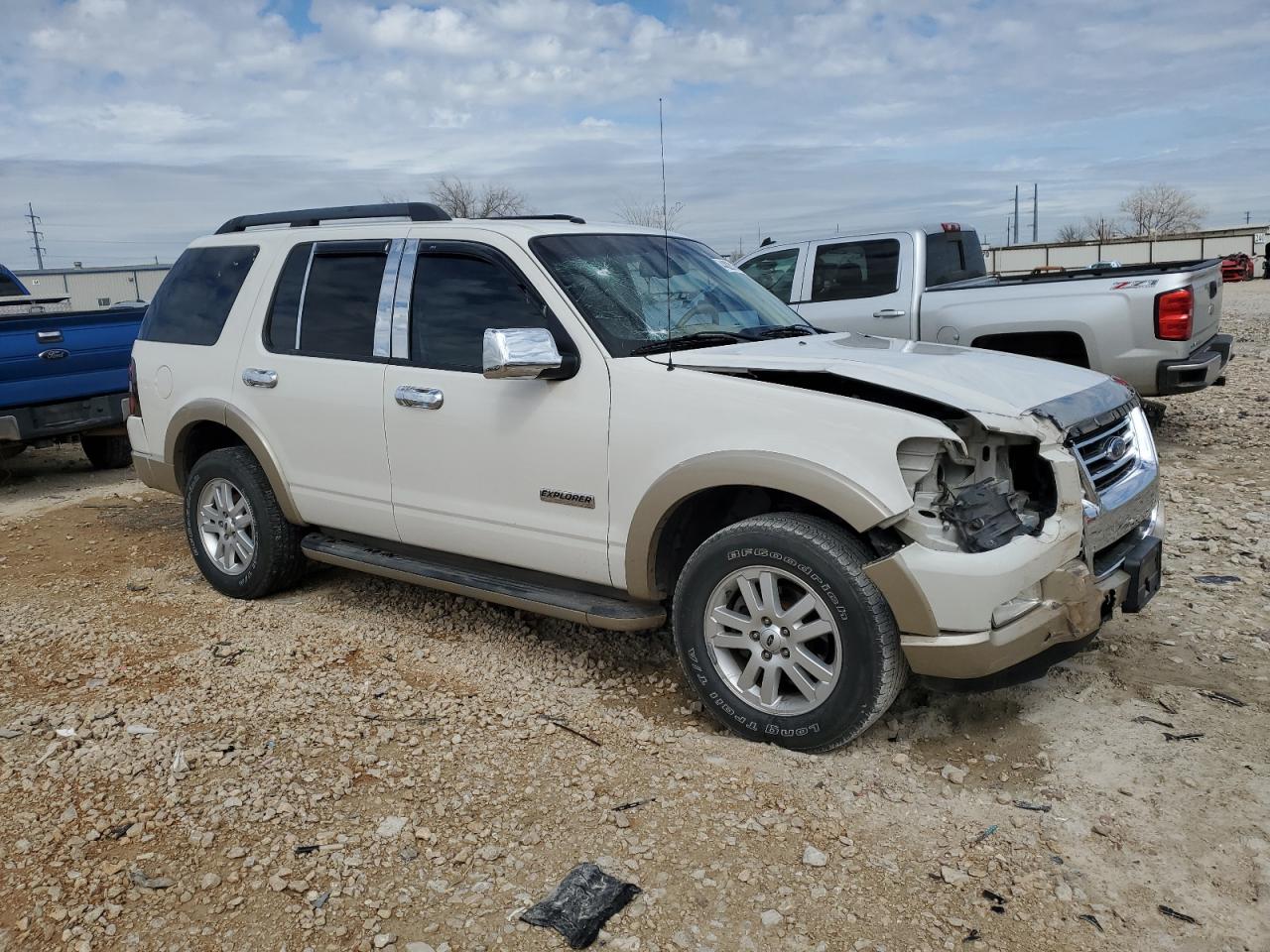 1FMEU64E68UA54888 2008 Ford Explorer Eddie Bauer