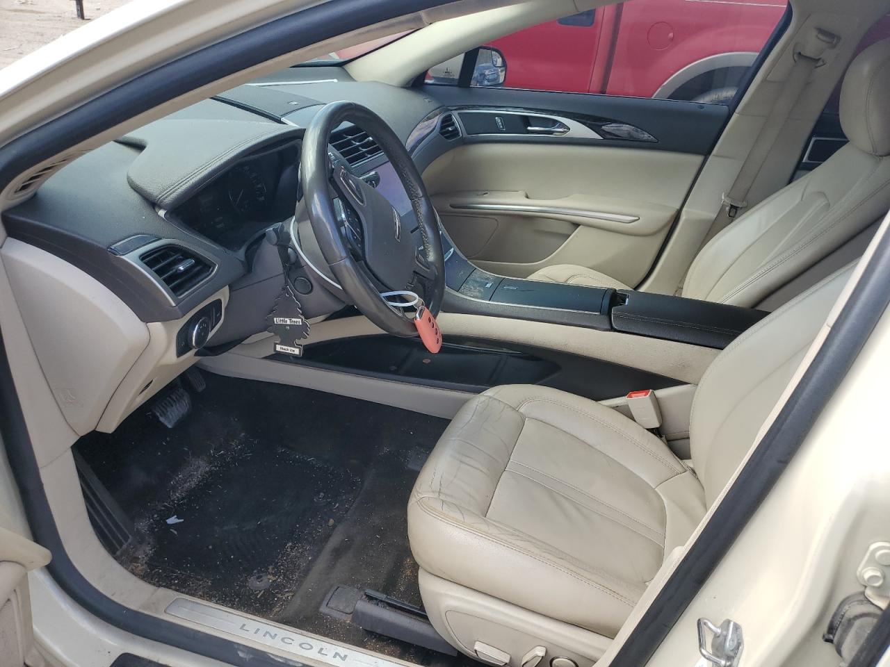 3LN6L2J98GR616335 2016 Lincoln Mkz