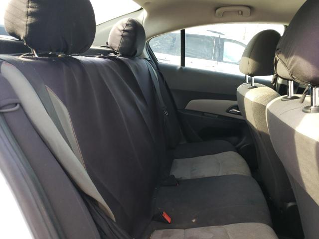 2013 Chevrolet Cruze - Image 10