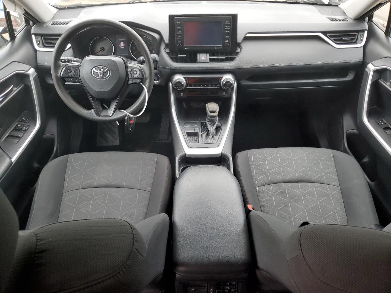 2T3W1RFV9MW120055 2021 Toyota Rav4 Xle