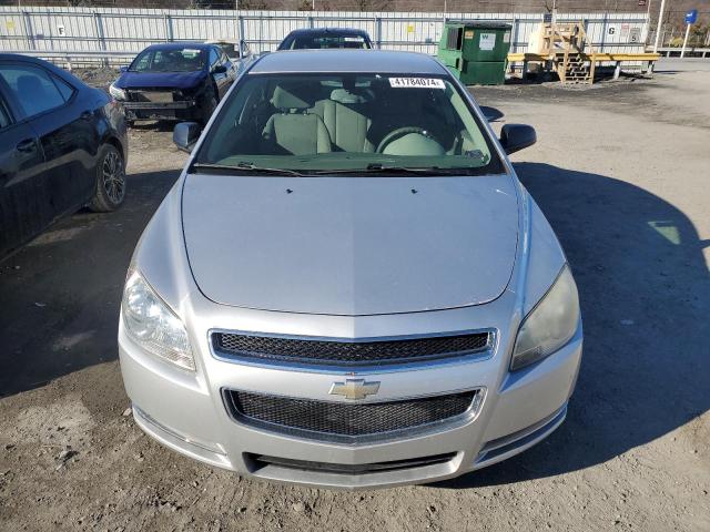 2009 Chevrolet Malibu - Image 5