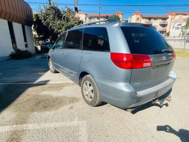 2005 Toyota Sienna - Image 3