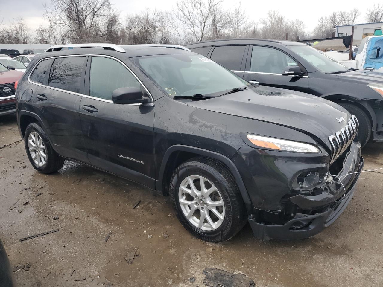 2015 Jeep Cherokee Latitude vin: 1C4PJMCS0FW606825