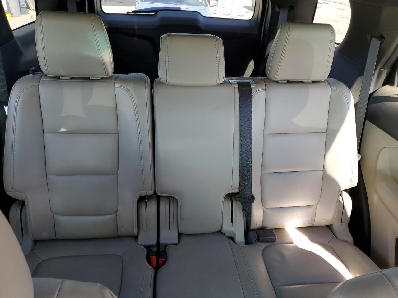 1FMHK7D86CGB03355 2012 Ford Explorer Xlt