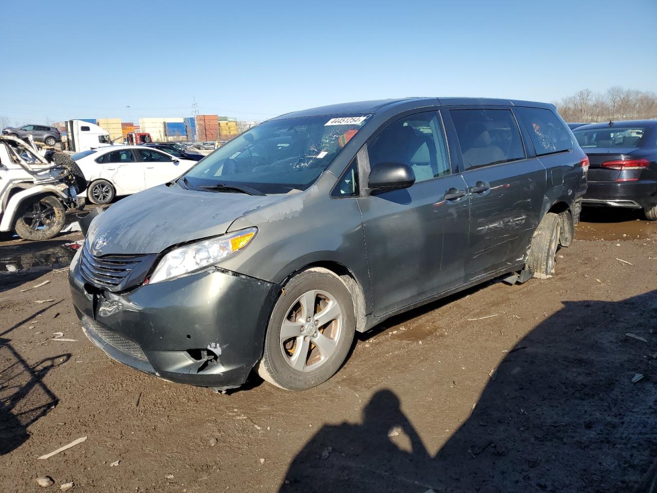 5TDZK3DCXES448158 2014 Toyota Sienna