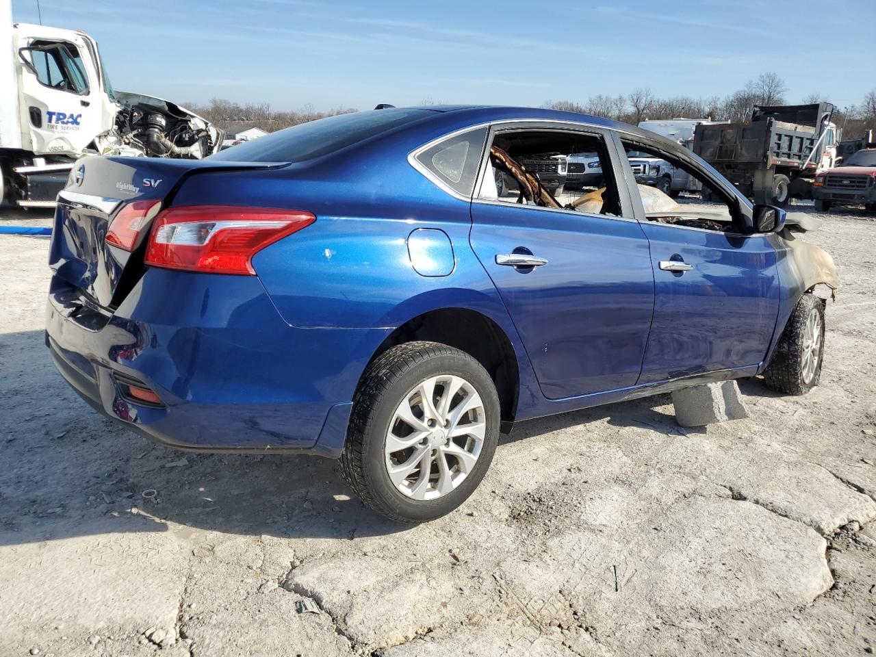 3N1AB7AP4KY304172 2019 Nissan Sentra S