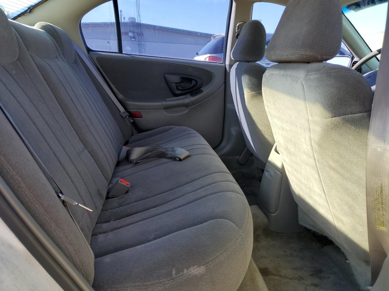 1G1ND52J81M631742 2001 Chevrolet Malibu