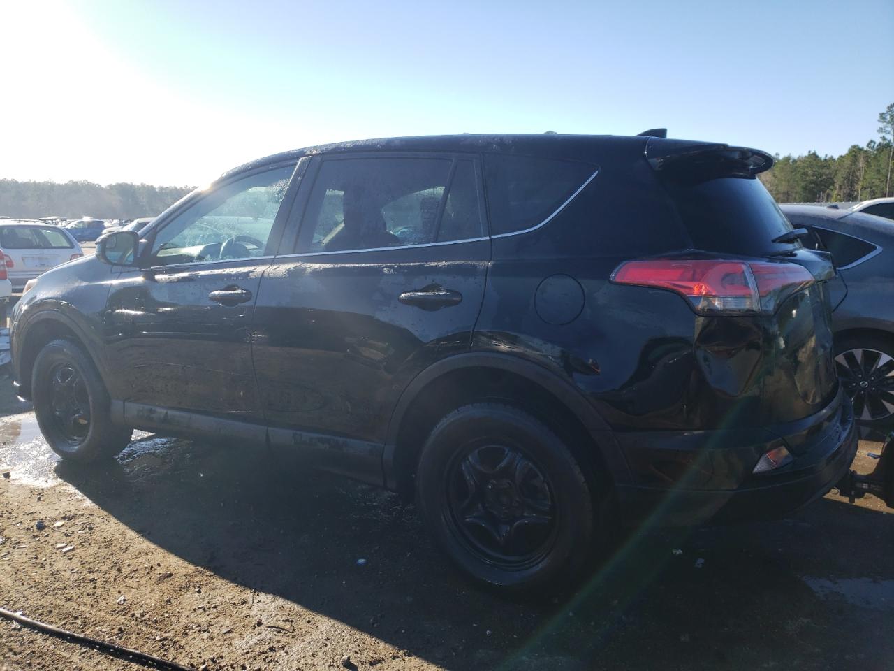 2T3ZFREV9HW363287 2017 Toyota Rav4 Le