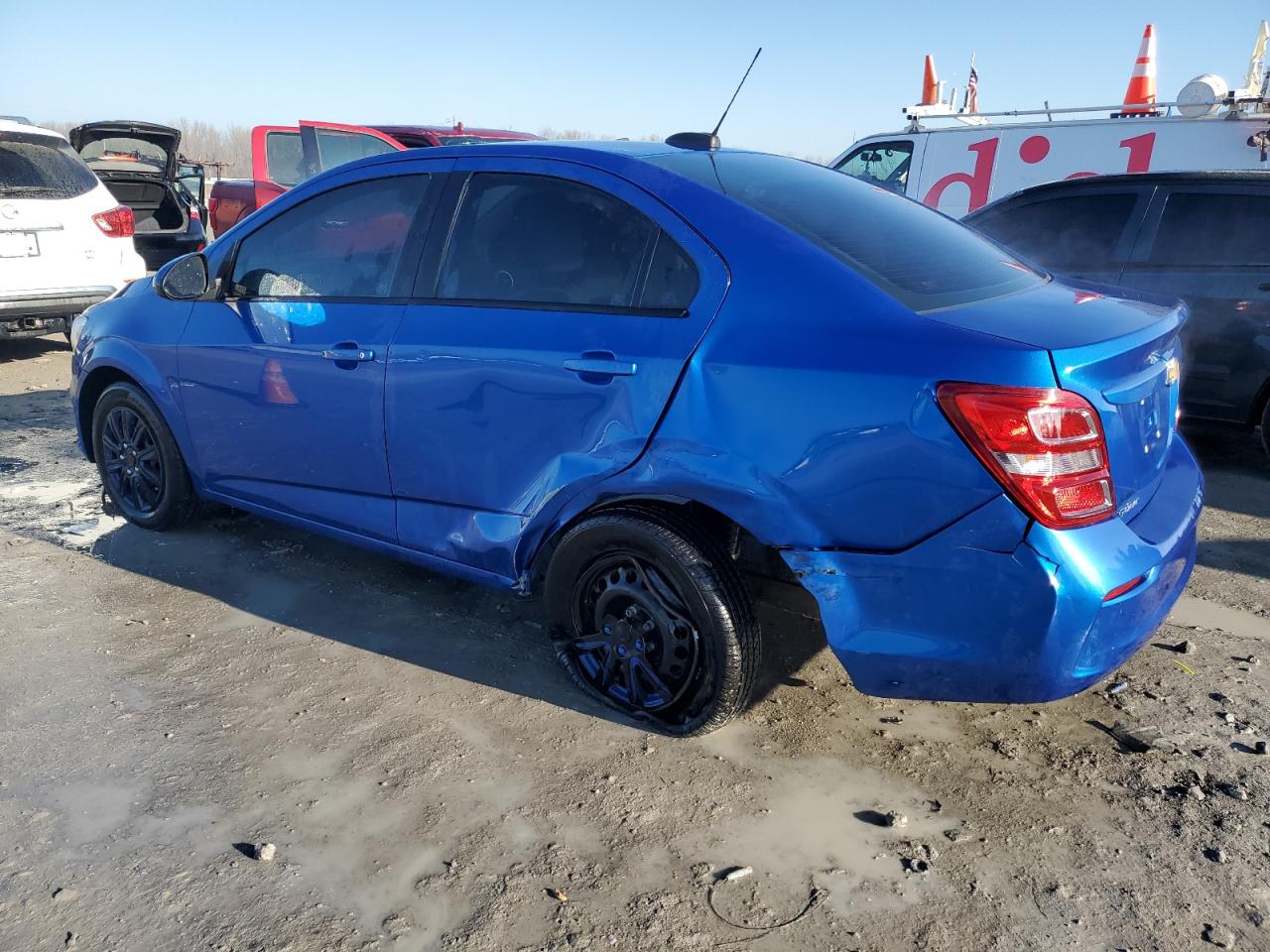 1G1JB5SH9J4119845 2018 Chevrolet Sonic Ls