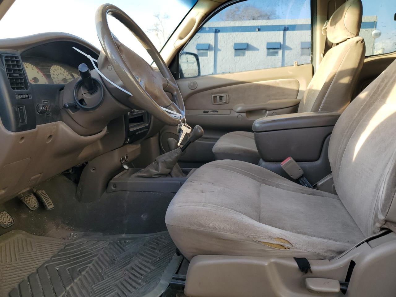 5TEWN72NX2Z037220 2002 Toyota Tacoma Xtracab