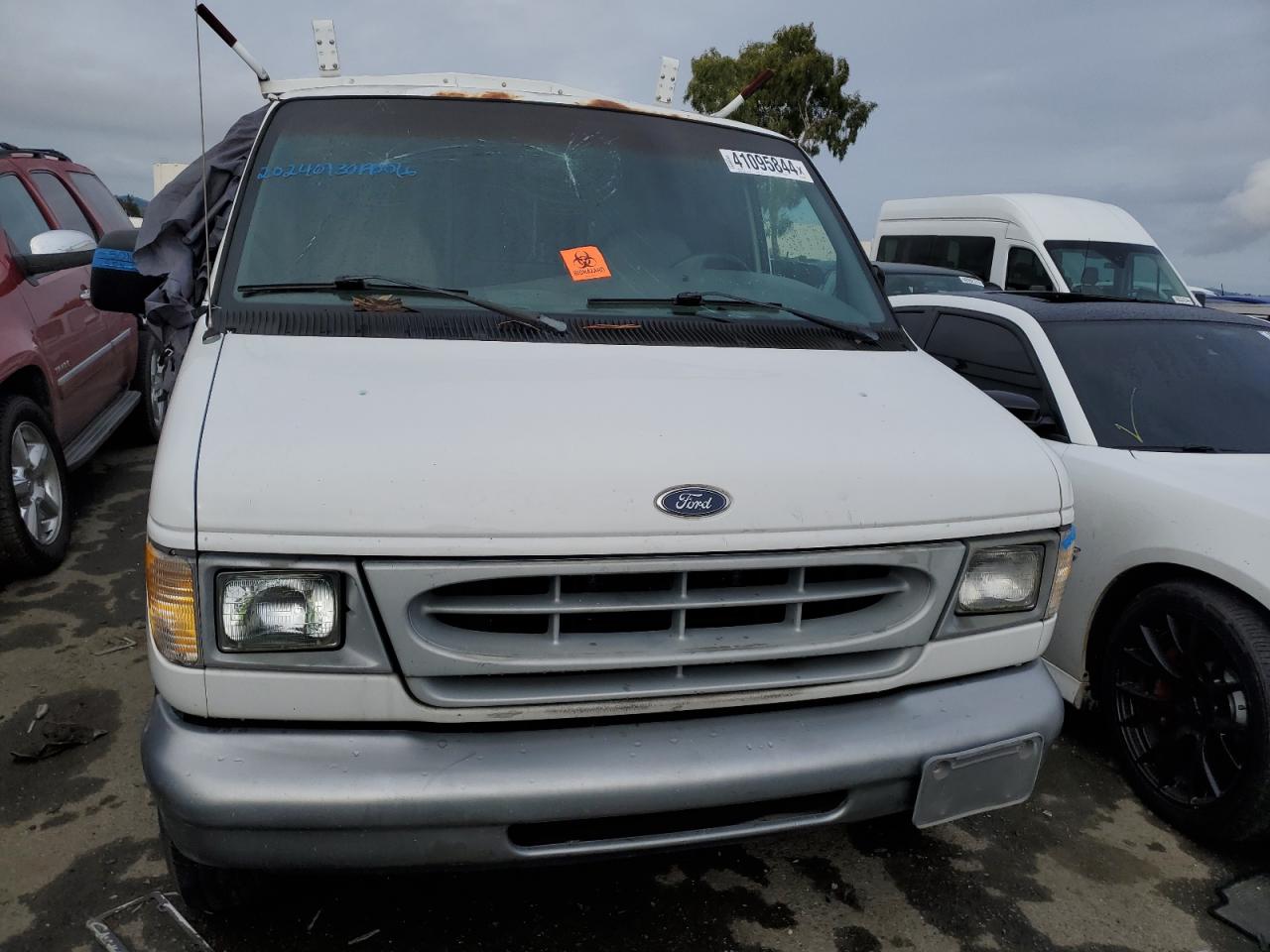 1FTRE142XXHC23698 1999 Ford Econoline E150 Van