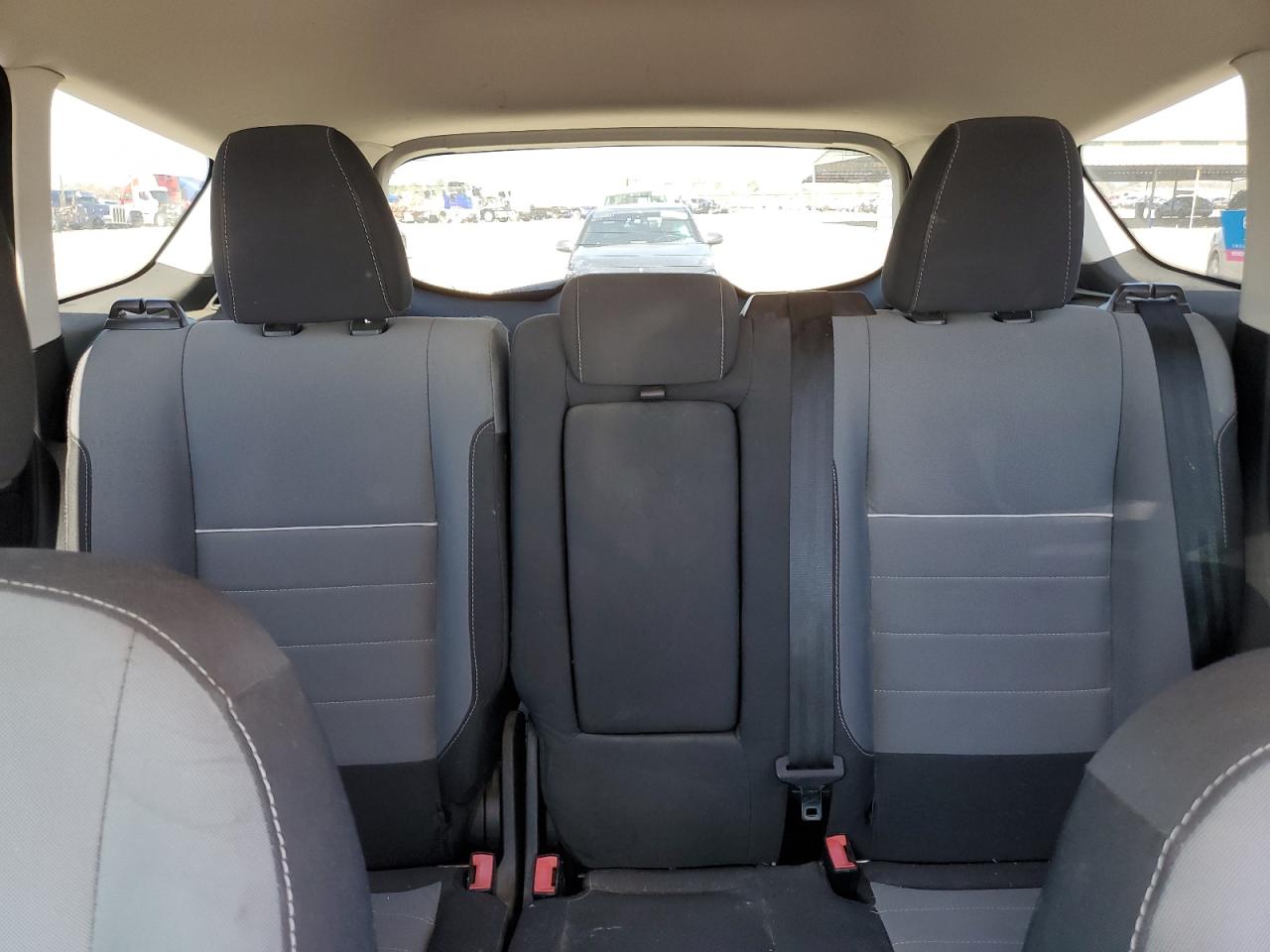 1FMCU0G97EUE52027 2014 Ford Escape Se