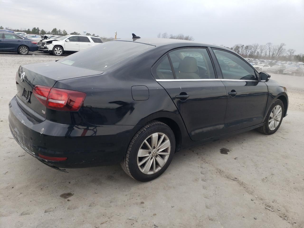 3VWD67AJ8GM415782 2016 Volkswagen Jetta Se